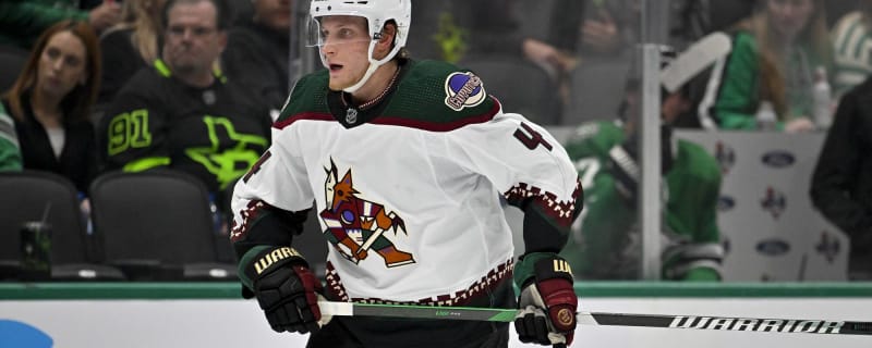 Sources: Coyotes’ Valimaki left at Dallas hospital ‘unable to function’ after puck to face Nov. 14