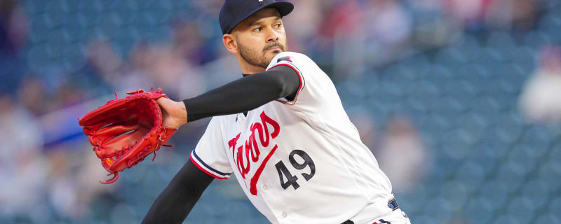 MLB Playoffs: Pablo Lopez rocked a Johan Santana Twins jersey for Game 1