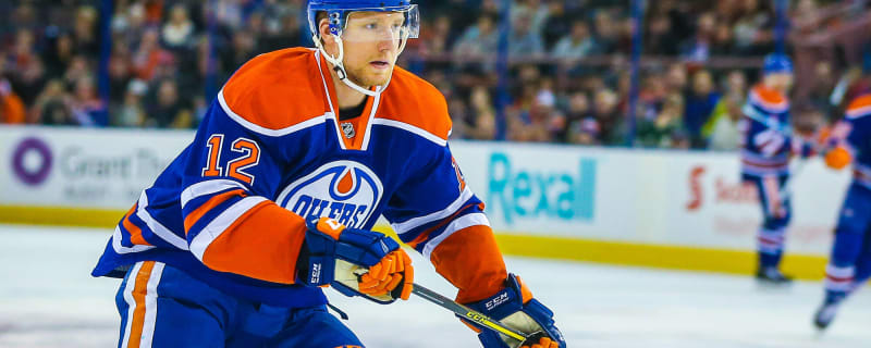 On this day in 2015, Edmonton Oilers acquire Rob Klinkhammer