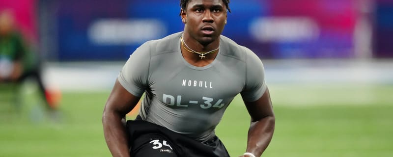 Eagles Weighing Promise vs. Projection With Jalyx Hunt