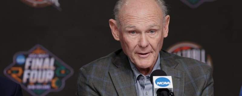 George Karl needs to move on, get over issues with Carmelo Anthony