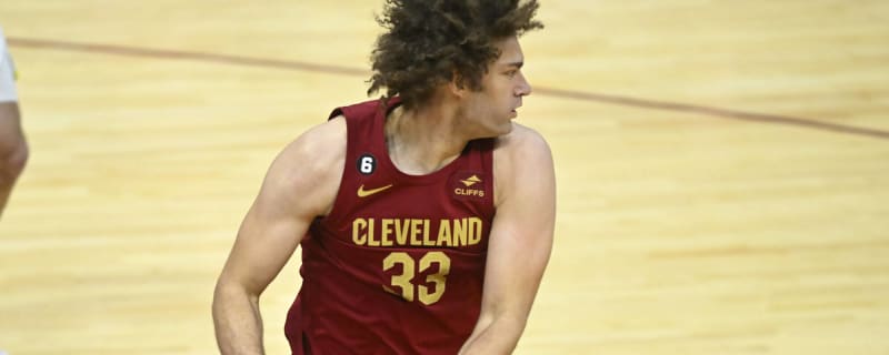 Robin Lopez agrees to contract with Cleveland Cavaliers