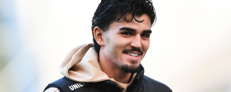 Leeds hoping for huge profit as Tottenham lead glut of Premier League clubs in centre-back chase