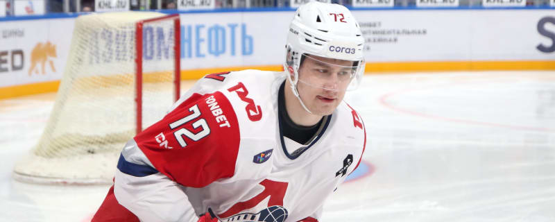 Oilers linked to signing multiple college prospects and KHL forward