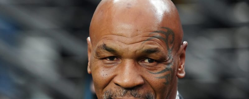 Heavyweight History: Mike Tyson vs Larry Holmes Turns 36