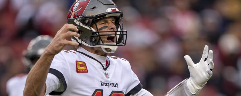 Tom Brady refutes report that he changes game plans