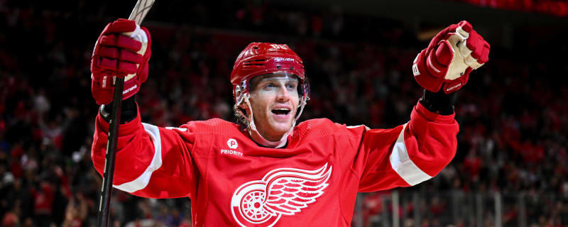 Red Wings’ Patrick Kane Equals Mike Modano’s Goal-Scoring Record