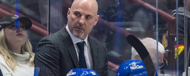 Rick Tocchet says Höglander may sit, hints at lineup changes ahead of crucial Game 3 against Oilers