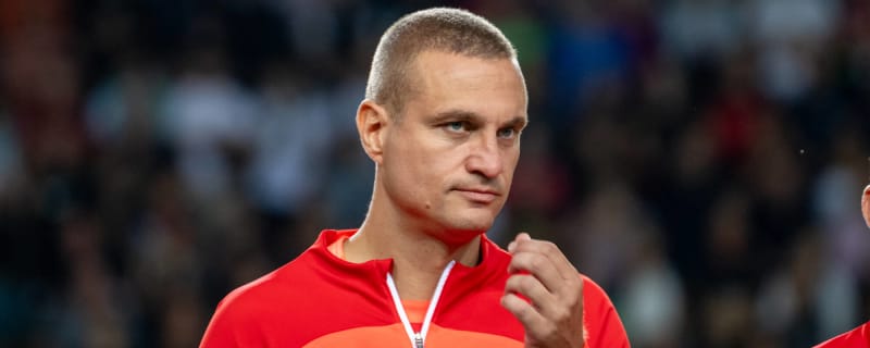 Manchester United wants to hijack Arsenal’s move for the new Vidic