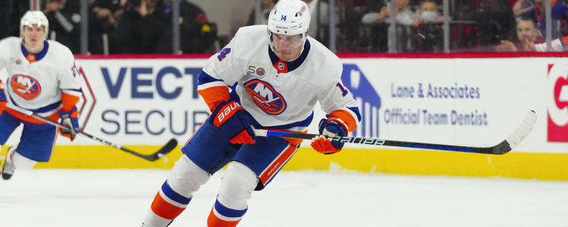Bo Horvat, Islanders Agree to 8-Year Contract Extension Worth Reported $68M, News, Scores, Highlights, Stats, and Rumors