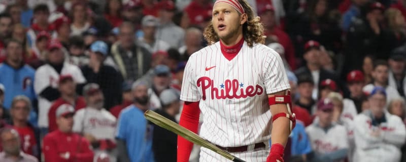 VIDEO: Bryce Harper Crushing Late Night Batting Practice Will Get Phillies  Fans in a Frenzy