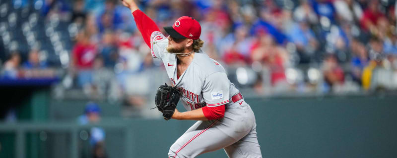 D-backs sign reliever Ricky Karcher to a minor league deal