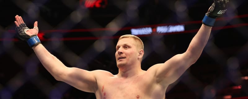 One Lock for UFC 305