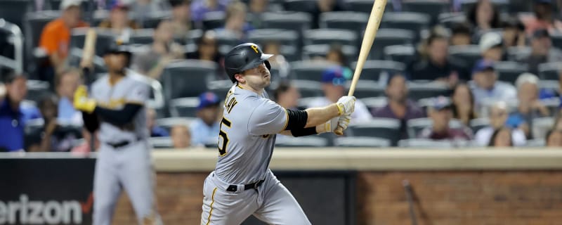 Jason Delay's Seventh-Inning Double Lifts Pirates Over Yankees 3-2