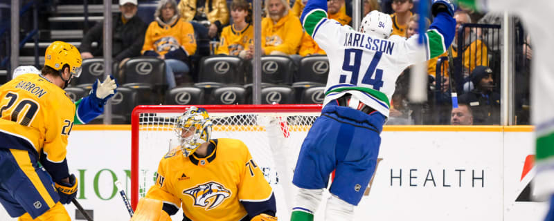 Canucks sign forward Linus Karlsson to one-year $775,000 contract