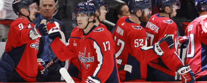 Hunter Shepard signs two-year extension with Washington Capitals - Daily  Faceoff