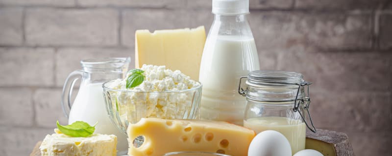 Foods high in fats that you should avoid and 12 that are fine to eat