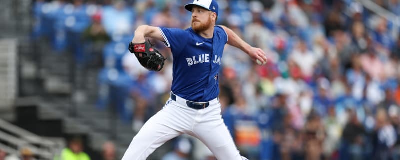 Blue Jays place Alek Manoah on 60-day Injured List, add Richard Lovelady to the 40-man roster