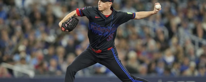 Report: Left-hander Ryan Yarbrough signs Major League deal with the Yankees