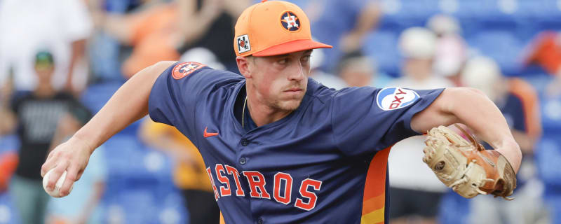 Astros to select contract of right-hander Logan VanWey