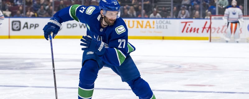 Canucks sign defenceman Derek Forbort to one-year, $2 million extension