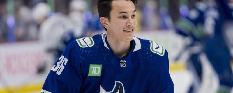 Ex-Canuck defenceman Akito Hirose signs one-year deal in Germany
