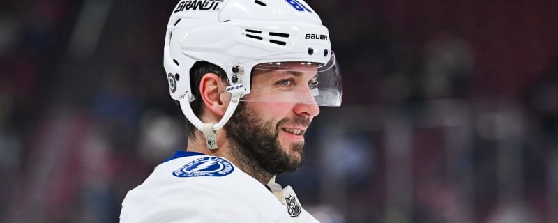 Lightning’s Kucherov named top rated right wing in EA Sports NHL 26