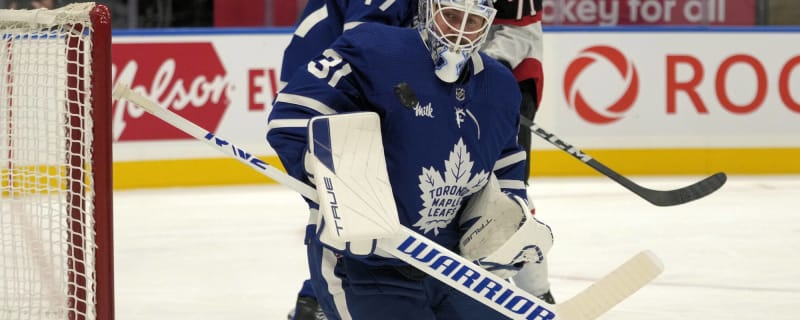 Jones honors Maple Leafs history with new mask