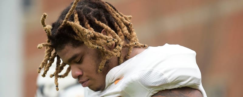 Tennessee Vols transfer player reacts to NCAA investigation with a laugh
