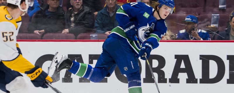 Canucks place forward Vitali Kravtsov on NHL waivers