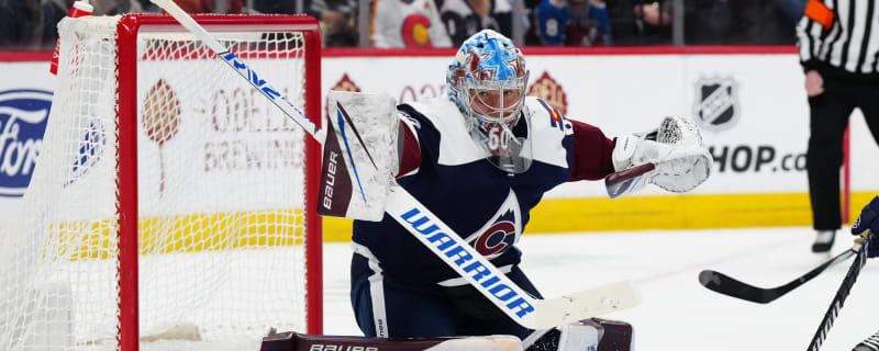 Annunen records back-to-back shutouts against Blackhawks