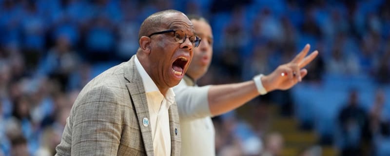 Hubert Davis’ Coaching Future: Did UNC Make a Mistake?