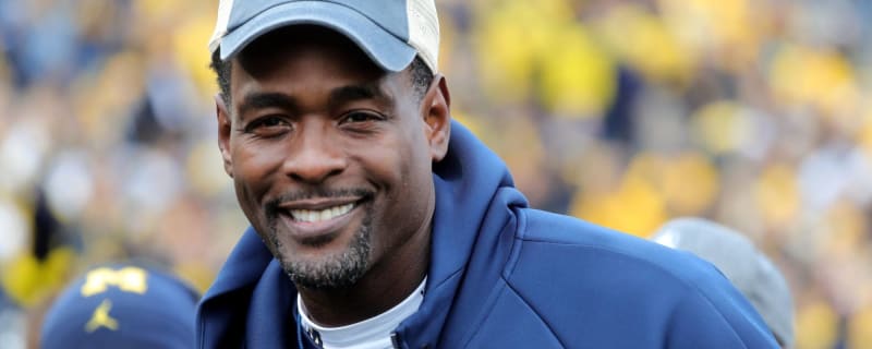 Chris Webber says Michigan AD issued him an apology