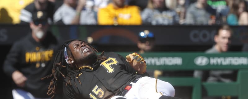 Oneil Cruz accidentally launches bat deep into stands