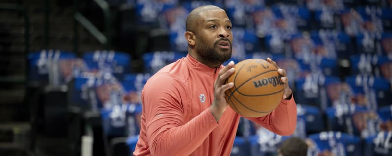 Clippers role player exercises option for 2024-25