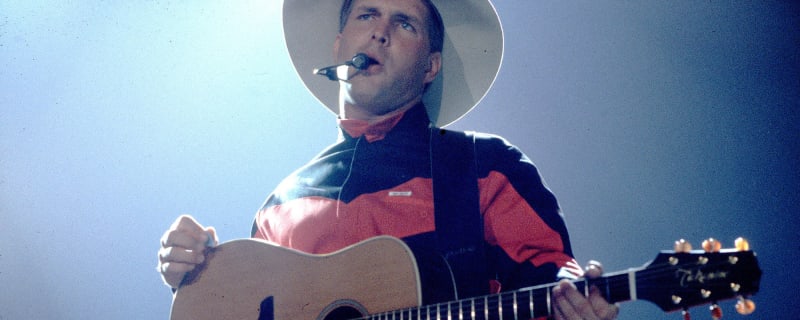 Country music legend Garth Brooks at Spring Training with the Pirates in  Bradenton