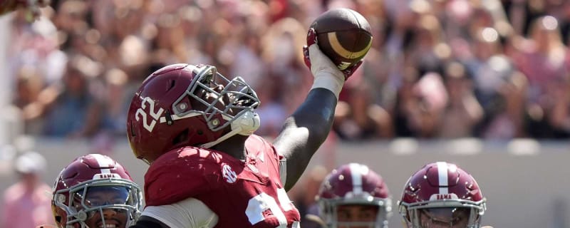 LT Overton impressed by transition one veteran has made: 'He’s 10x faster'