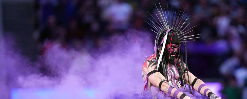 Former Universal Champion sends message to fans on 10-year anniversary of WWE career