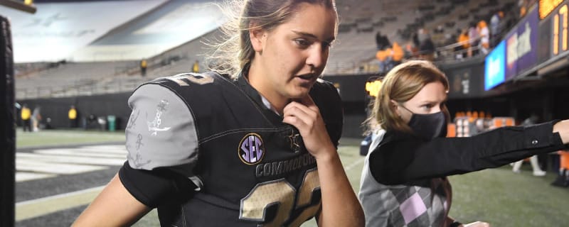 Ex-Vanderbilt kicker Sarah Fuller signs with Minnesota Aurora FC