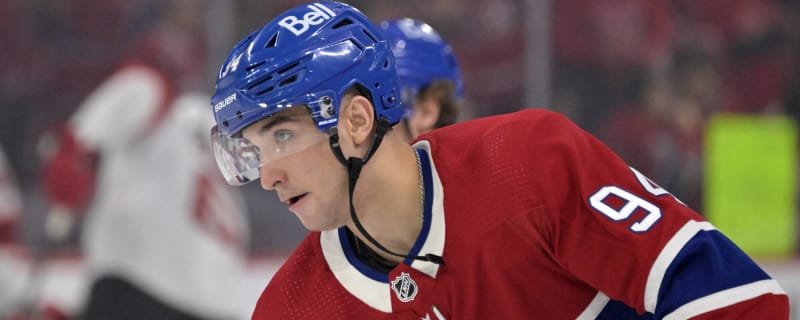 Montreal Canadiens recall defense prospect Logan Mailloux from AHL Laval