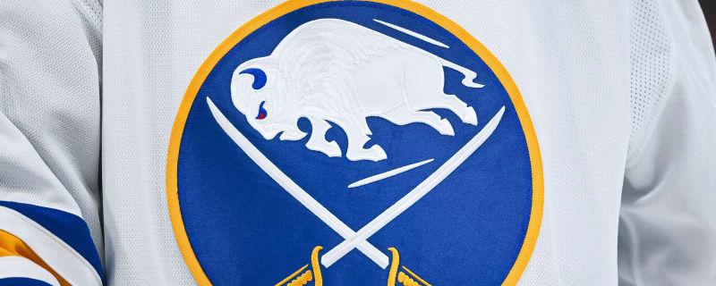 Sabres sign goaltending prospect to entry-level contract