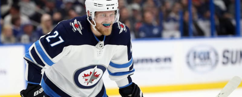 ESPN on X: Morgan Barron reportedly received 75 stitches on his face after  making contact with a skate in the first period, the Jets announced. He  returned to the game.  /