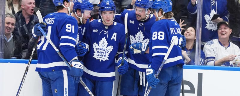 Marner passes Mahovlich on franchise points list with 4-point effort as Maple Leafs pummel Sharks