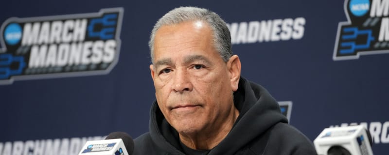 Kelvin Sampson corrected reporter about Gonzaga