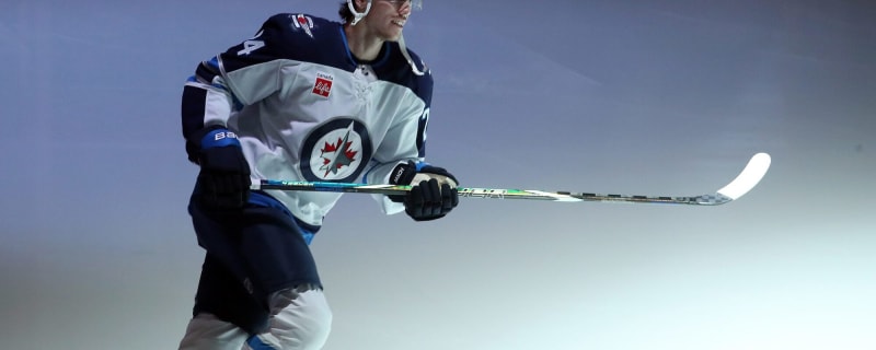 Jets sign Haydn Fleury to two-year contract extension