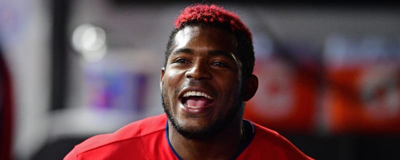 Report: Red Sox interested in signing one-time All-Star RF Yasiel Puig