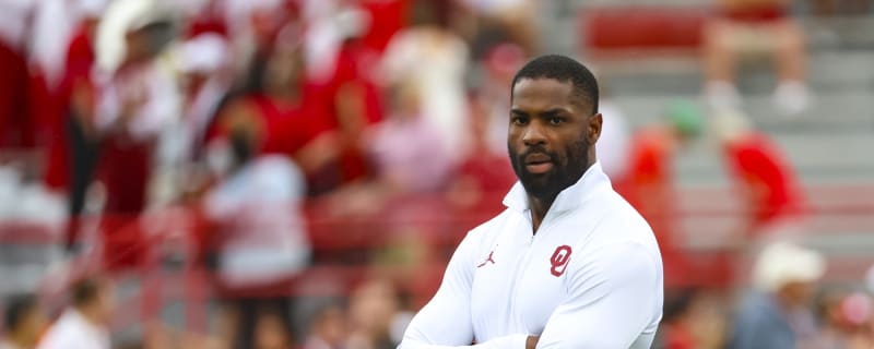 Ex-Pro Bowl RB expected to remain on staff at Oklahoma
