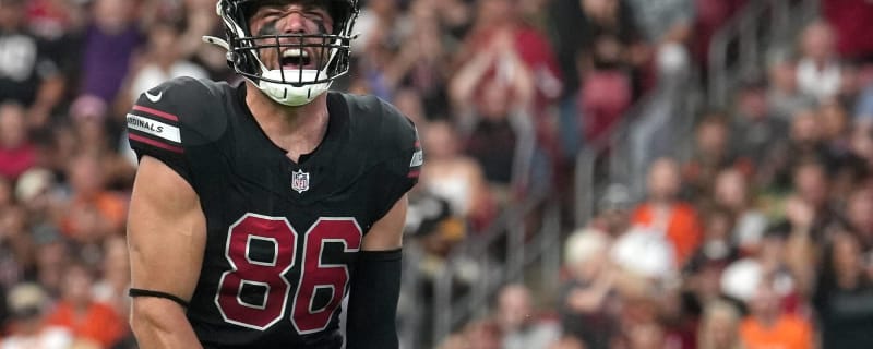 Lions Signing TE Zach Ertz To Practice Squad