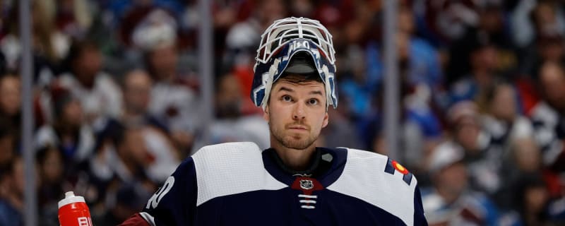 Georgiev bounces back, Avalanche even series 1-1 in Winnipeg