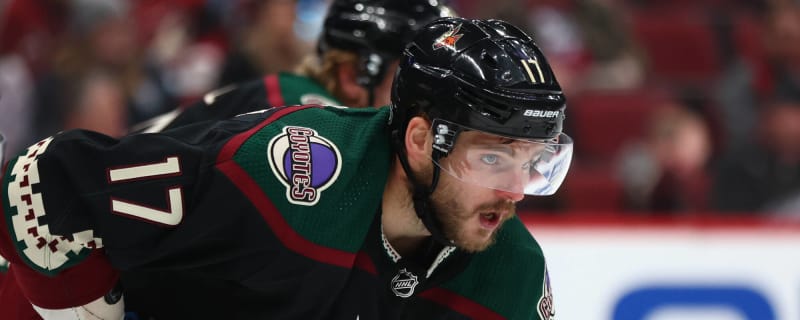 Former Coyotes signing enters player assistance program, apologizes for arrest